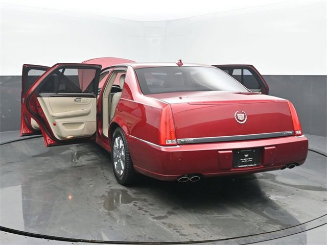 Used 2009 Cadillac DTS image 55