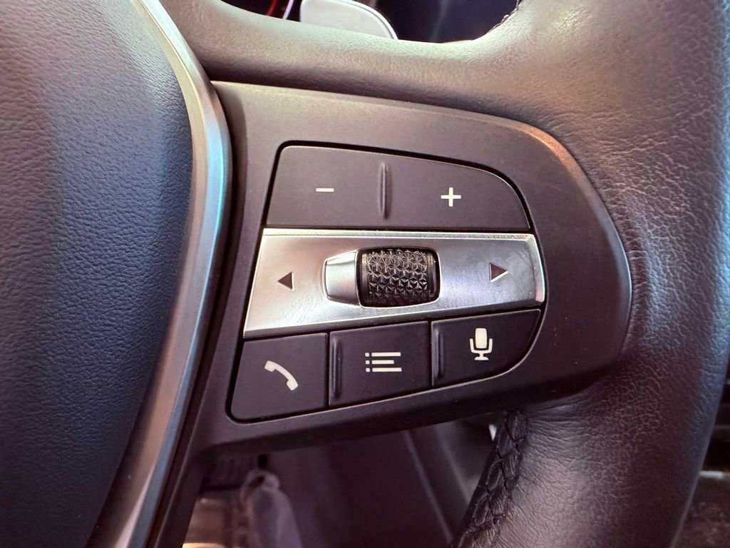 Used 2020 BMW 330i xDrive Sedan w/ Premium Package image 22