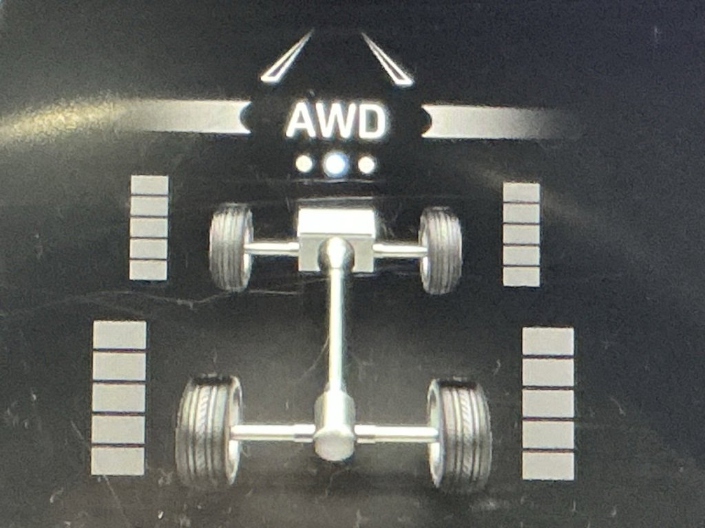 Used 2022 Toyota Highlander Platinum image 4