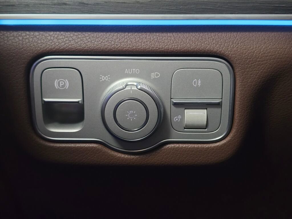 New 2026 Mercedes-Benz GLS 450 4MATIC image 26