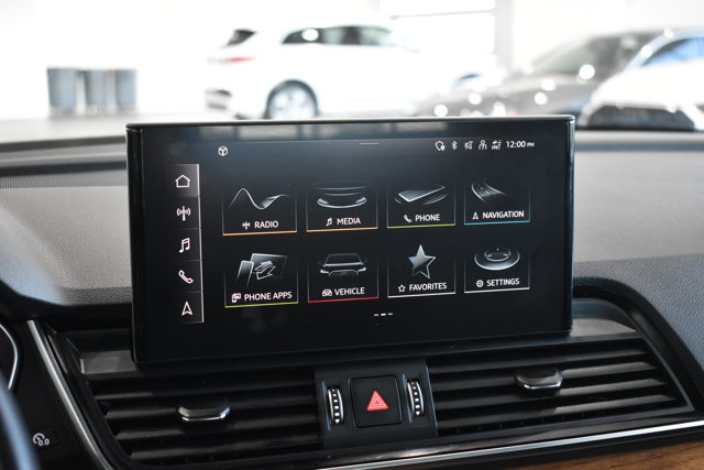 Used 2023 Audi Q5 2.0T Premium image 18