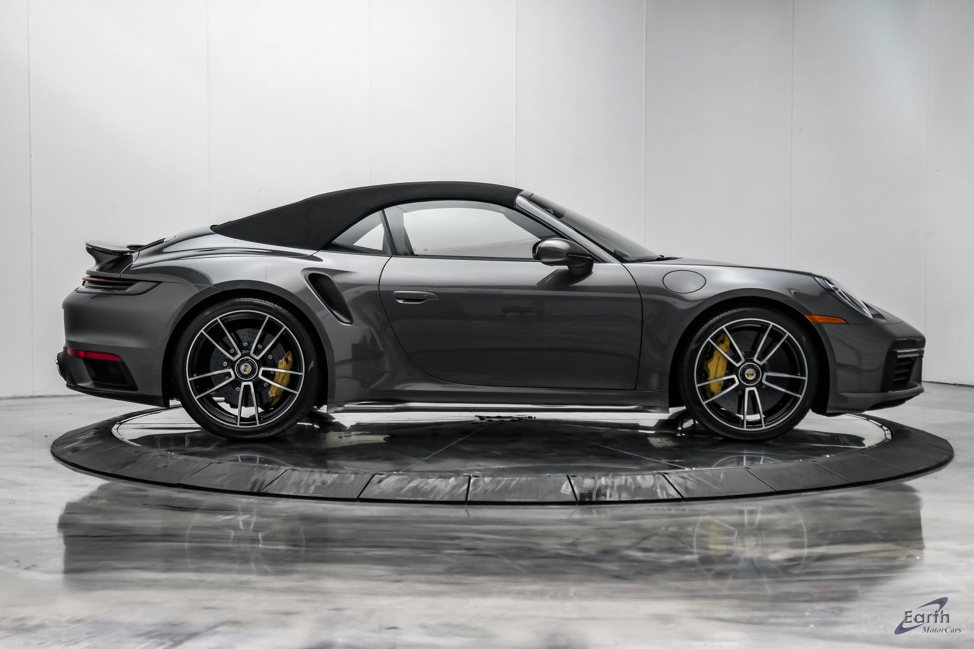 Used 2024 Porsche 911 Turbo S AWD/4WD image 27