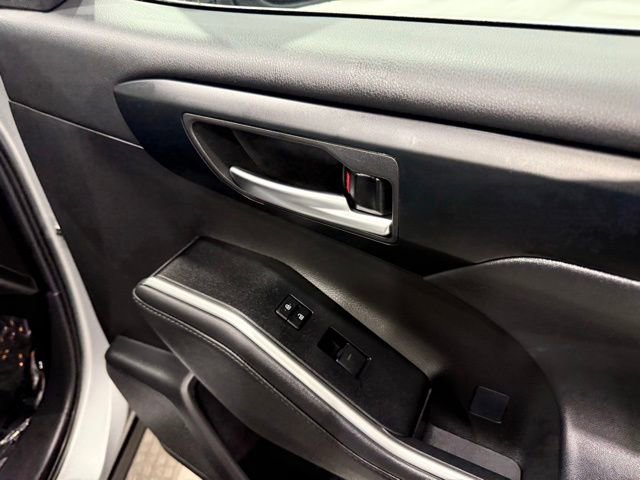 Used 2025 Toyota Highlander Platinum image 23