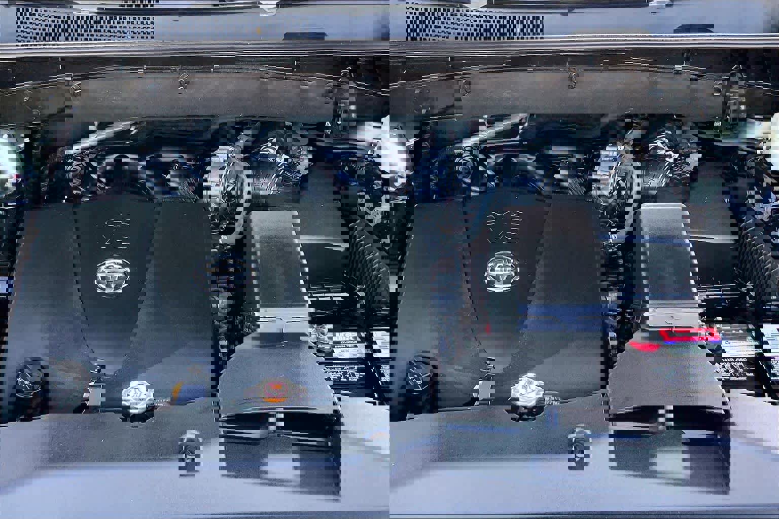 Used 2018 Toyota Highlander XLE image 30