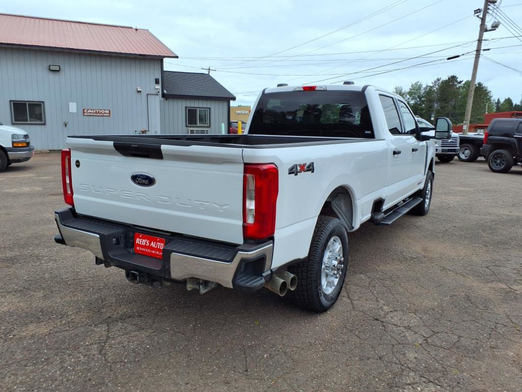 Used 2025 Ford F350 XLT image 6