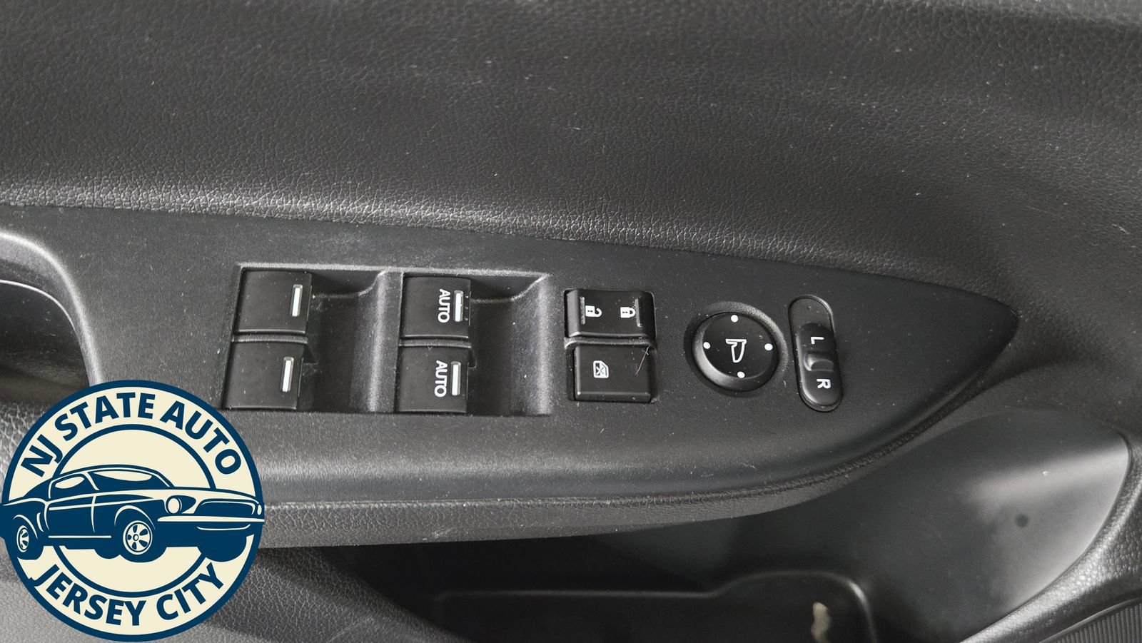 Used 2017 Honda Accord EX-L image 26