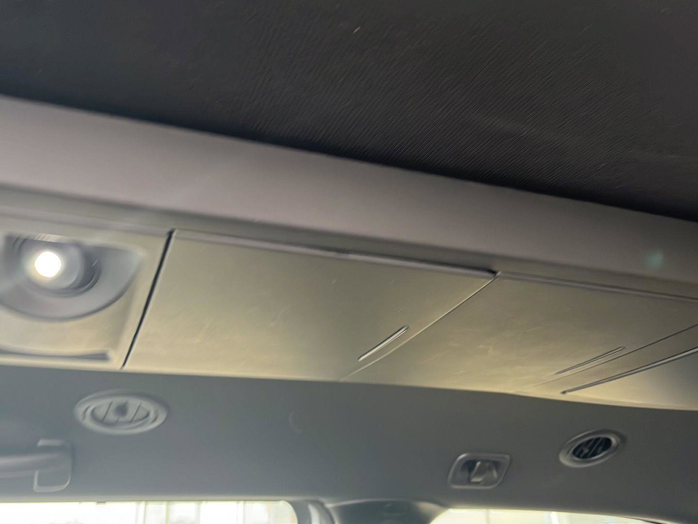 Used 2018 Dodge Grand Caravan GT FWD image 25