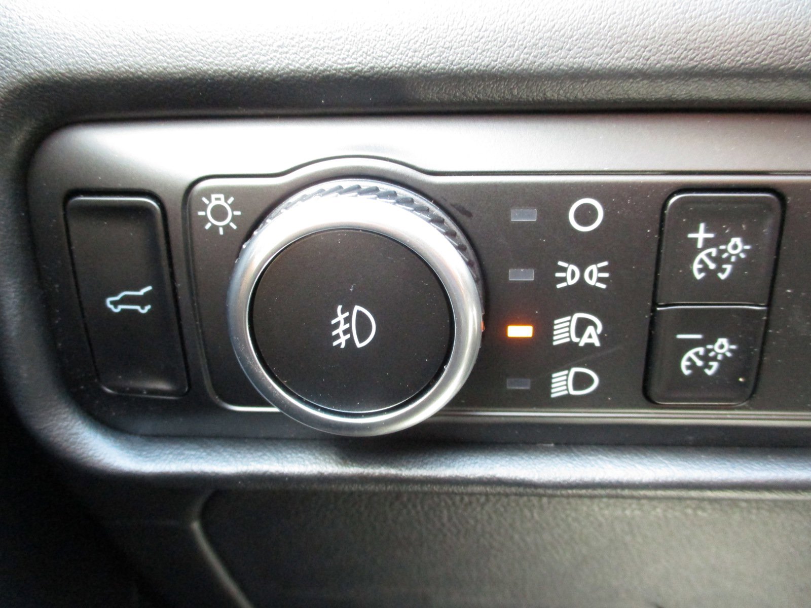 New 2024 Ford Explorer Platinum w/ Technology Package AWD/4WD image 12