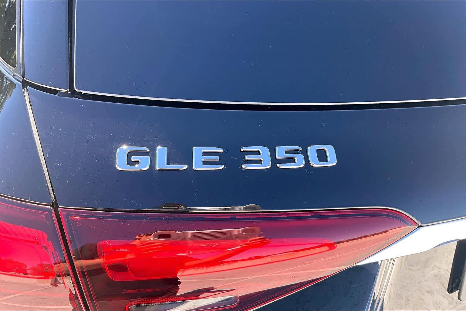 Used 2025 Mercedes-Benz GLE 350 4MATIC image 31