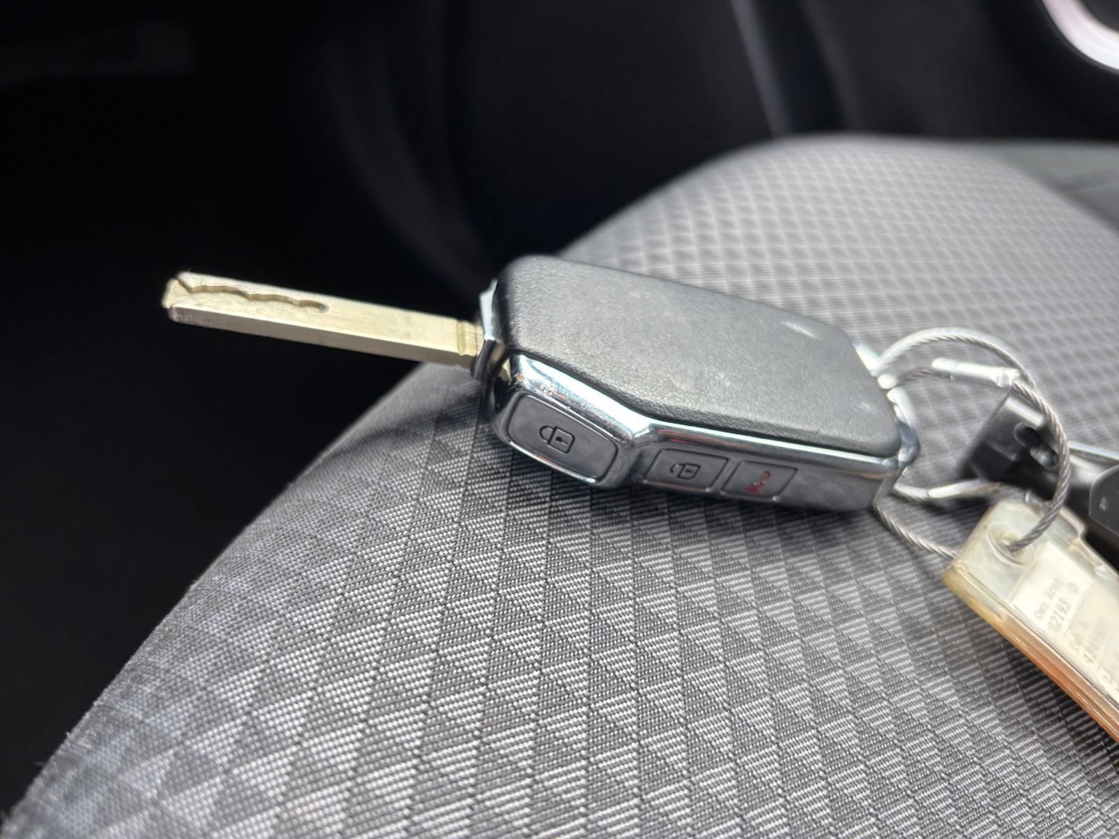 Used 2025 Kia Soul LX w/ LX Technology Package FWD image 21