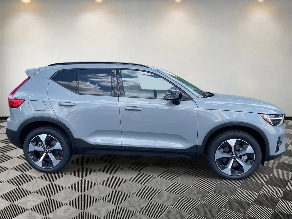 New 2026 Volvo XC40 B5 Plus w/ Protection Package Premier image 2