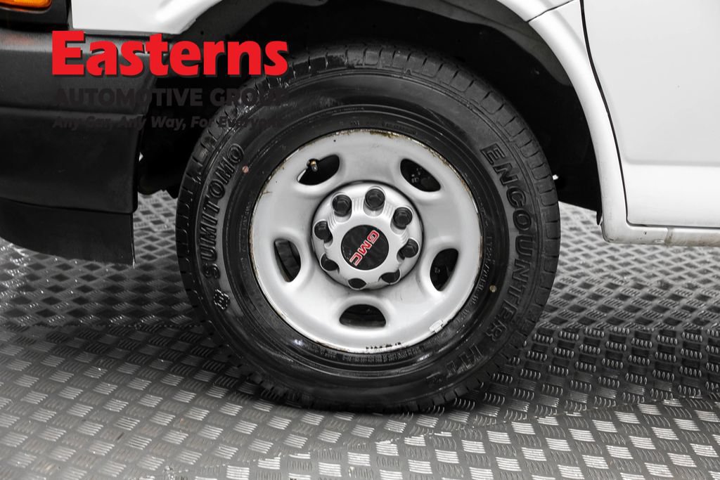Used 2022 GMC Savana 2500 RWD image 26