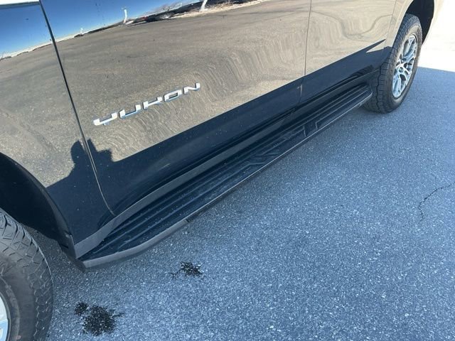 Used 2021 GMC Yukon XL SLE image 10