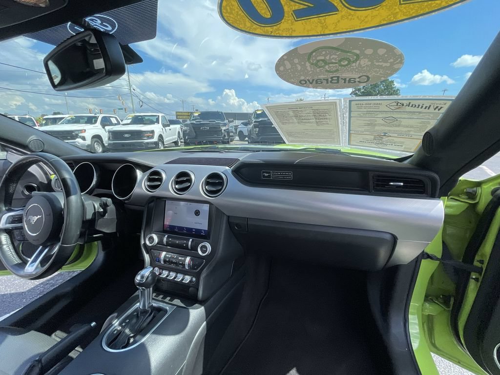 Used 2020 Ford Mustang Premium RWD image 28