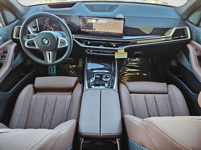 New 2026 BMW X7 M60i image 18