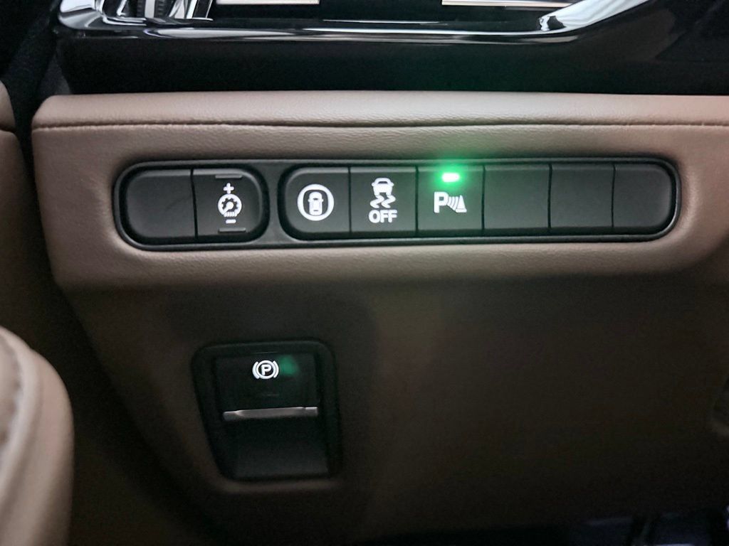 Used 2025 Acura MDX FWD w/ Technology Package image 24