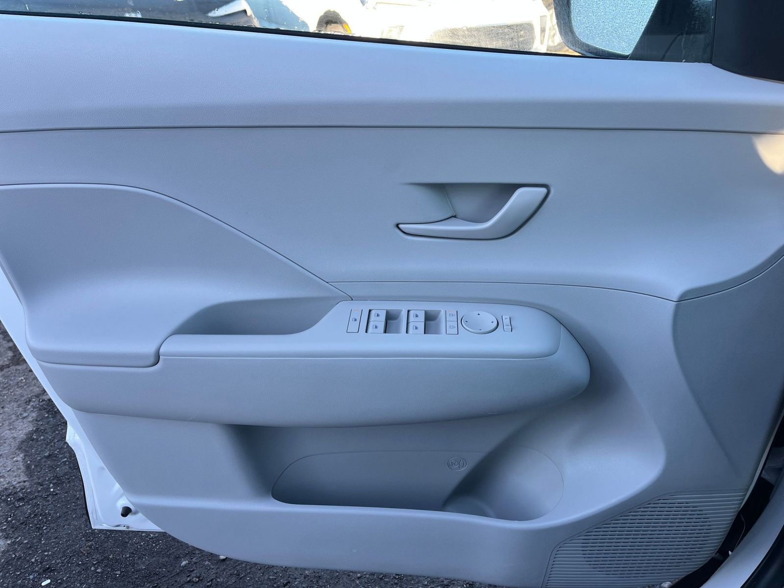 Used 2025 Hyundai Kona SEL image 20