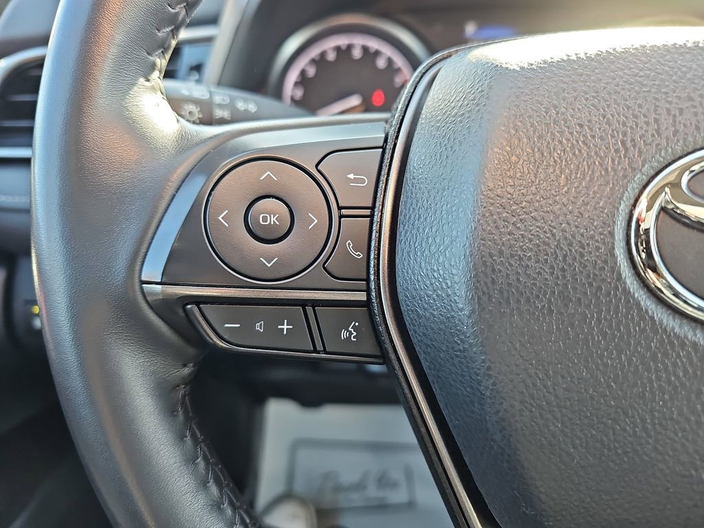 Used 2024 Toyota Camry SE image 21