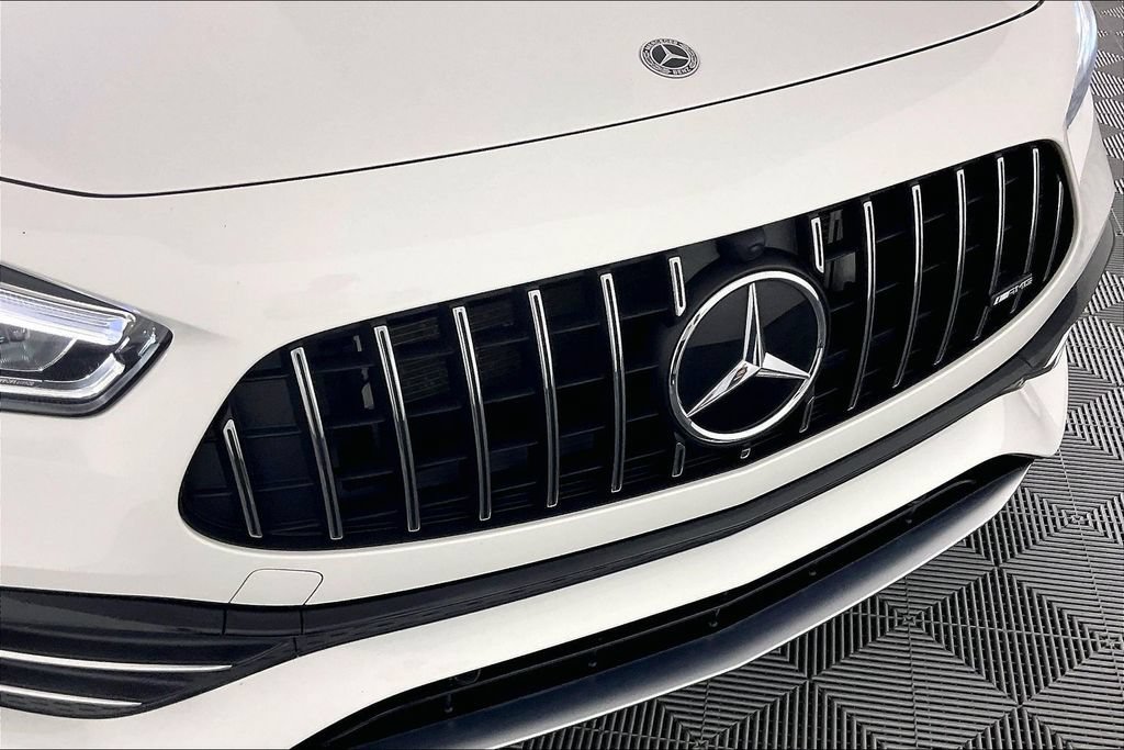Certified 2022 Mercedes-Benz GLA 35 AMG 4MATIC image 22