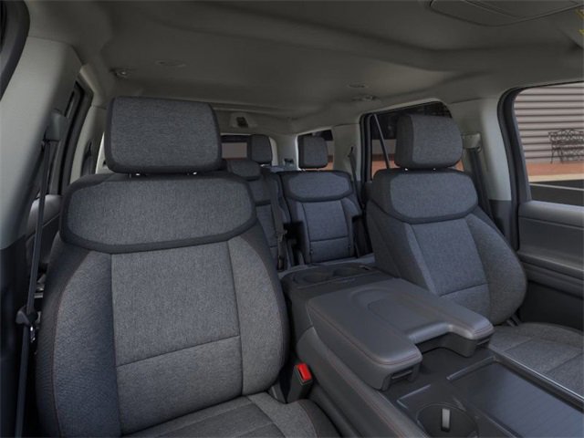 New 2025 Ford Expedition Active image 10