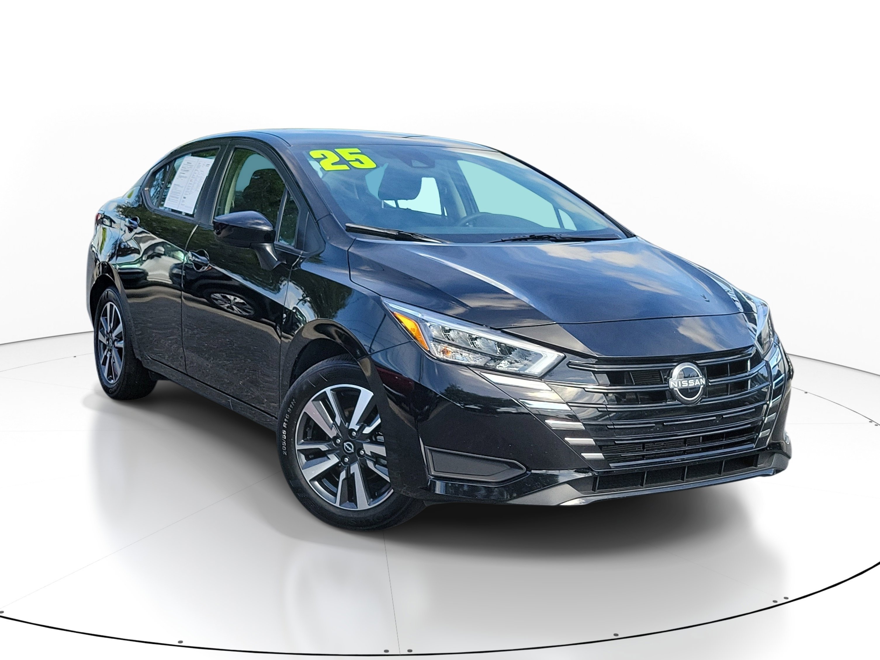Certified 2025 Nissan Versa SV FWD image 1