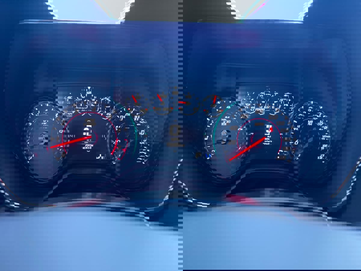 Used 2018 Chevrolet Camaro SS image 12