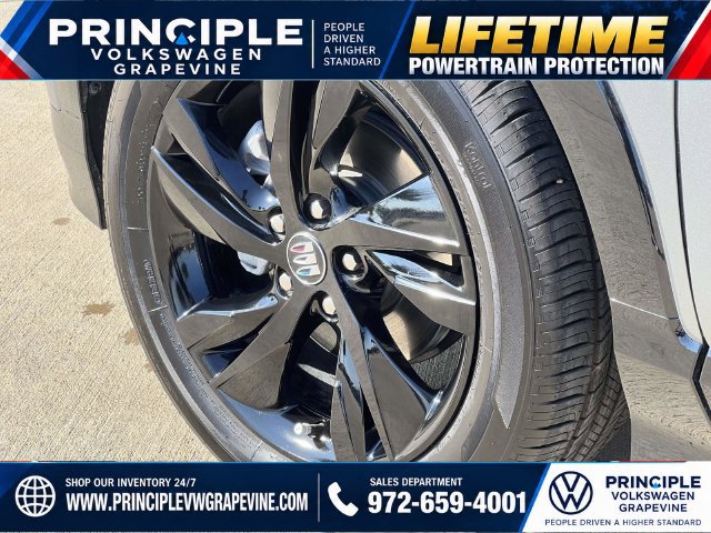 Used 2026 Buick Encore GX Sport Touring w/ Comfort Package FWD image 6