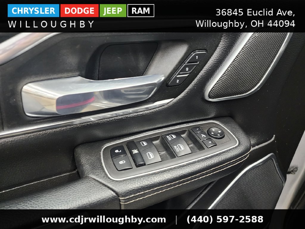Used 2023 RAM 1500 Laramie AWD/4WD image 12