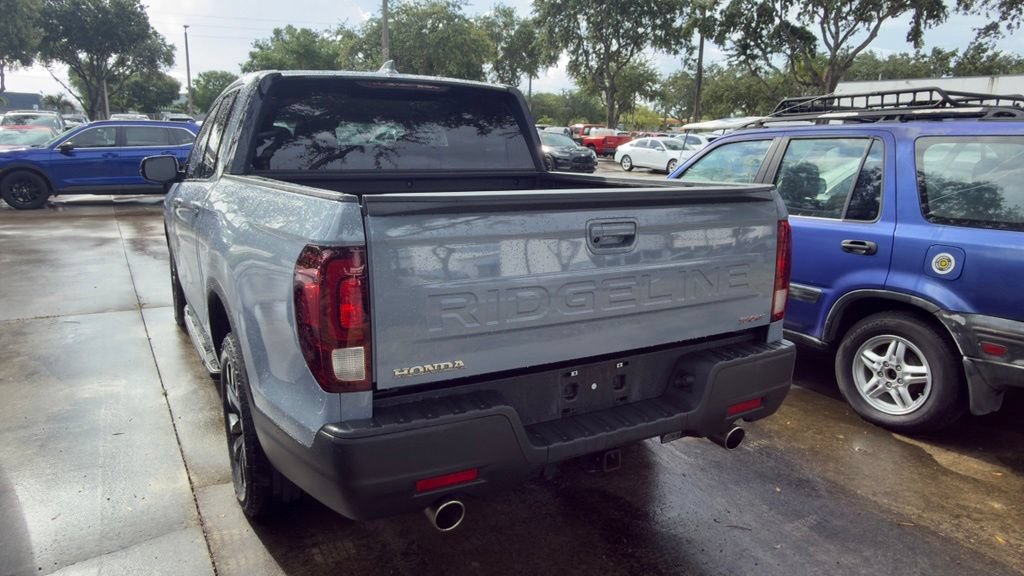 Used 2024 Honda Ridgeline Sport image 7