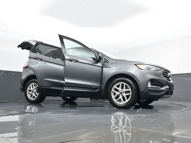 Used 2022 Ford Edge SEL w/ Convenience Package AWD/4WD image 34