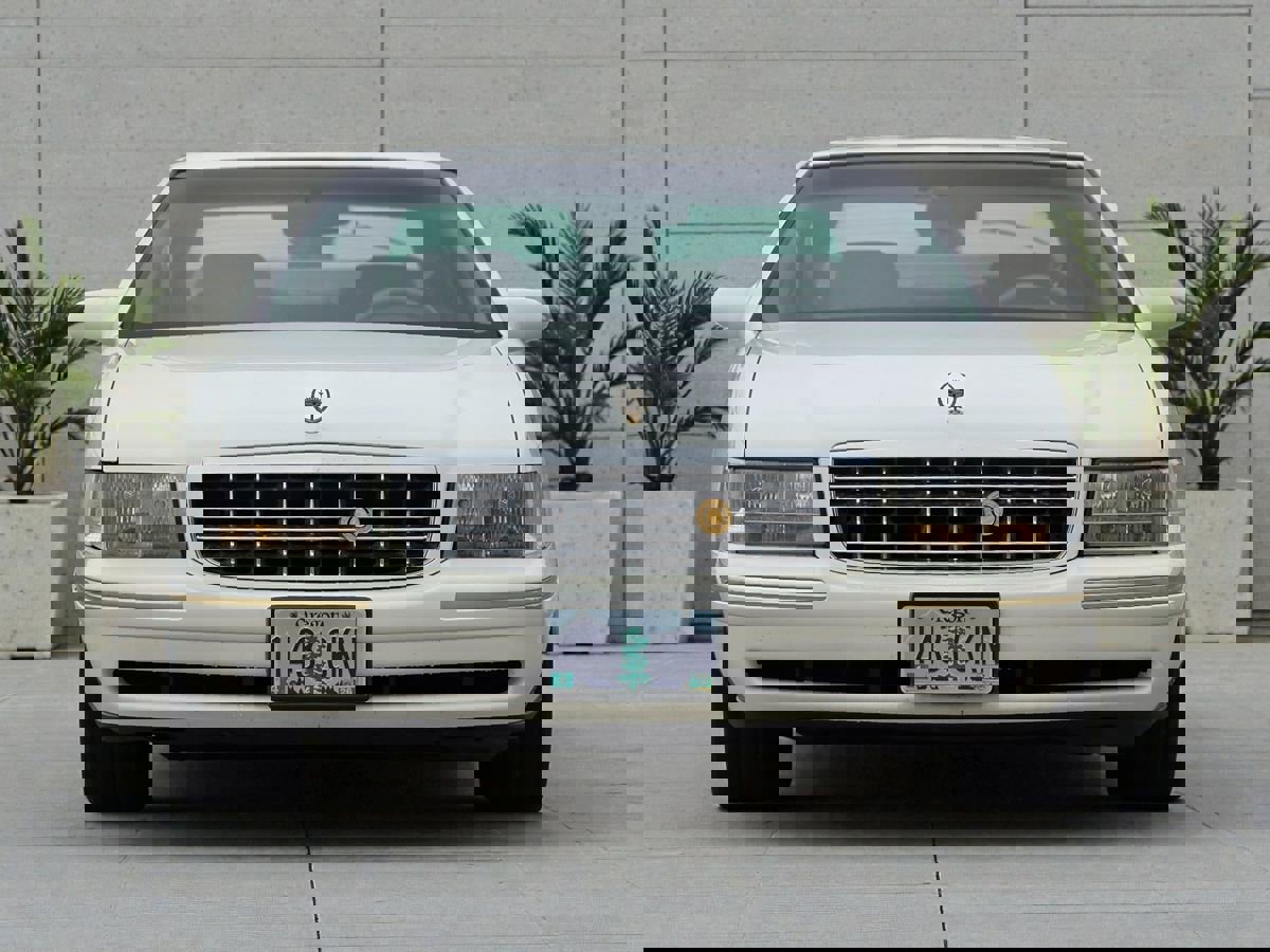 Used 1997 Cadillac De Ville D'Elegance w/ Safety/Security Pkg image 3