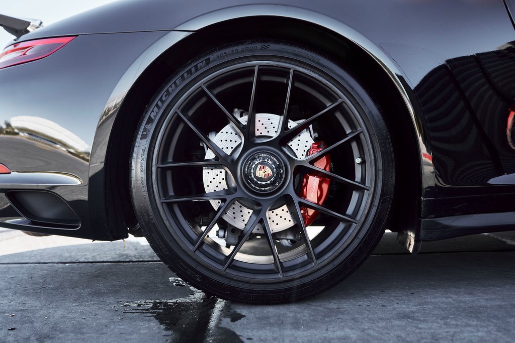 Used 2019 Porsche 911 Targa 4 GTS image 19