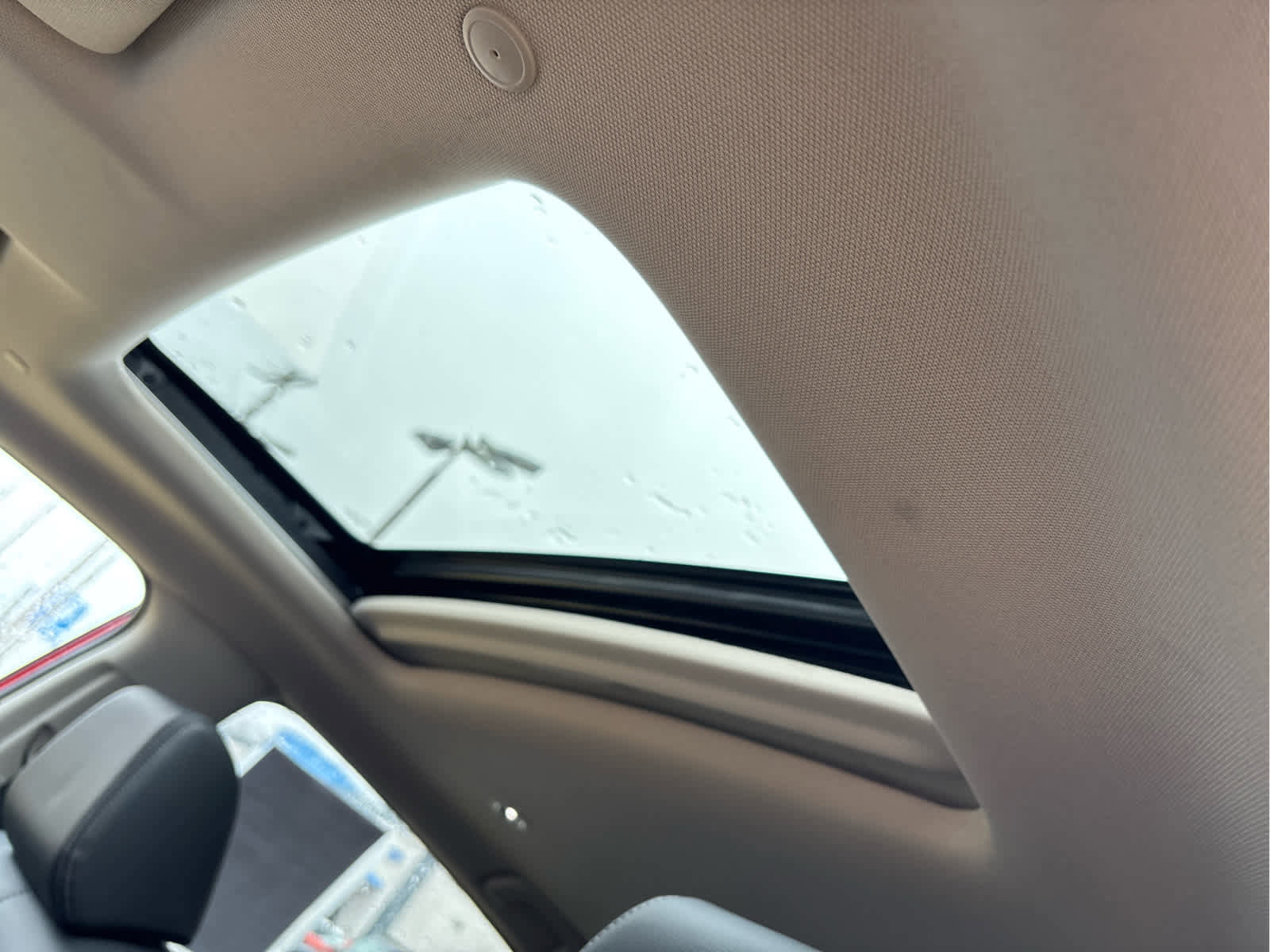 Used 2025 Honda HR-V EX-L image 9