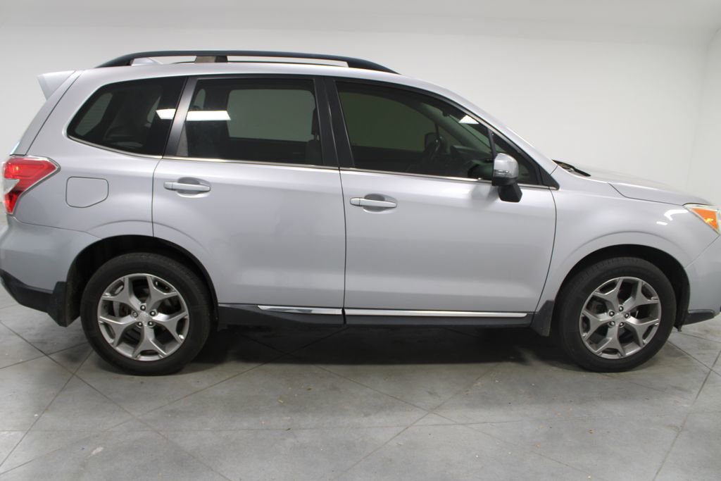 Used 2016 Subaru Forester 2.5i Touring w/ Eyesight & Navigation System AWD/4WD image 11