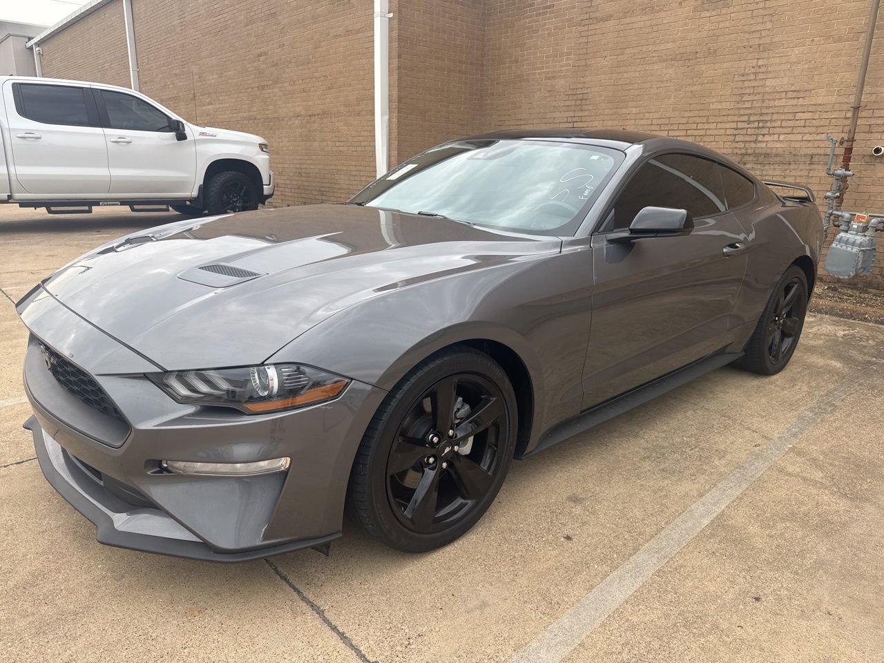 Used 2022 Ford Mustang Coupe w/ Equipment Group 101A RWD image 1