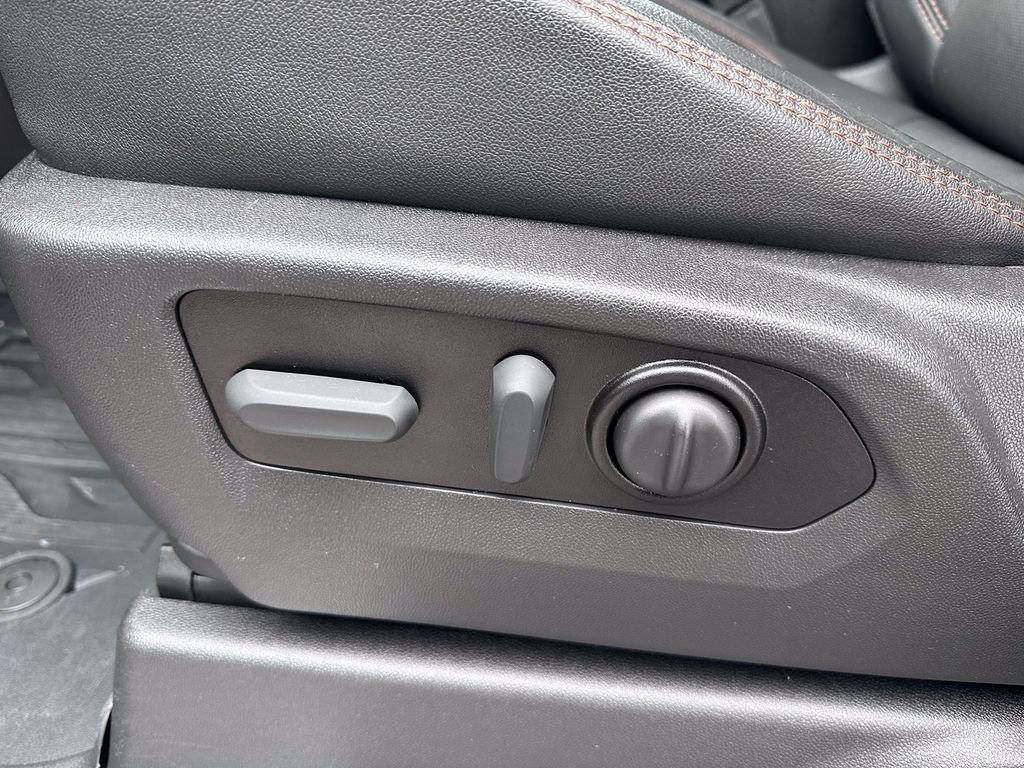 Used 2021 GMC Sierra 1500 AT4 image 18