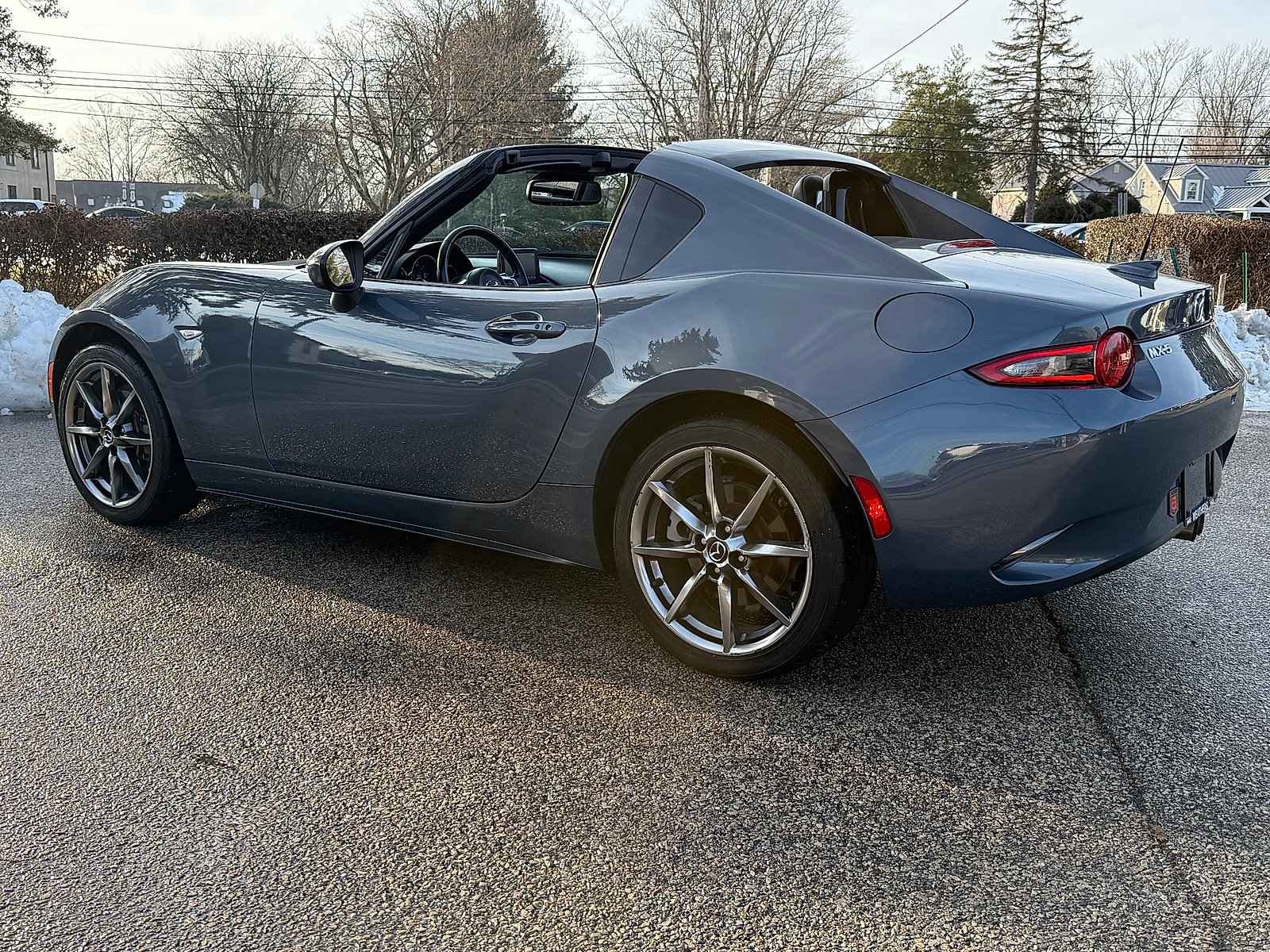Used 2021 MAZDA MX-5 Miata RF Grand Touring image 10