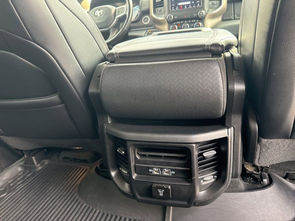 Used 2021 RAM 1500 Laramie image 33