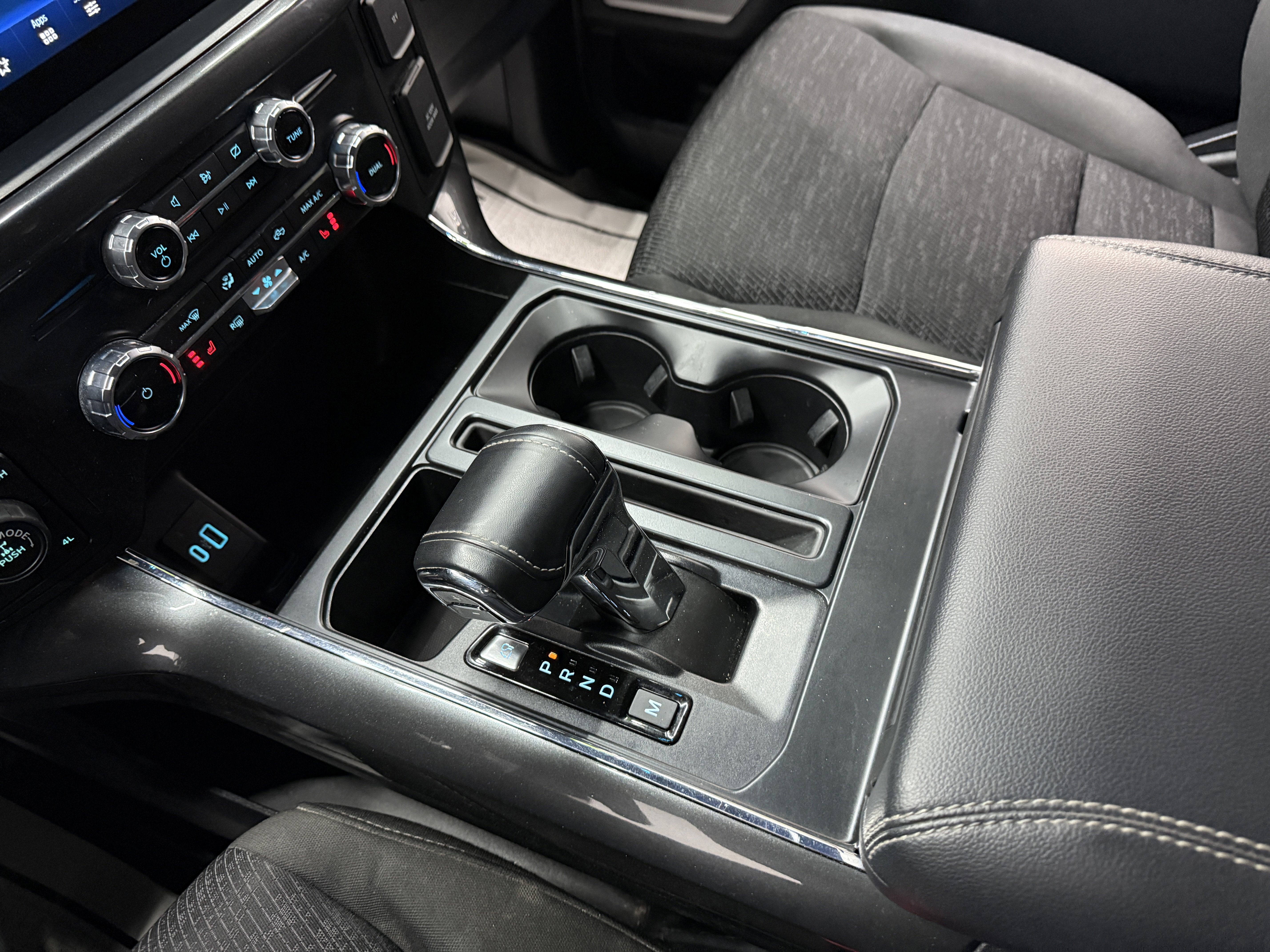 Used 2022 Ford F150 XLT w/ Equipment Group 302A High image 21