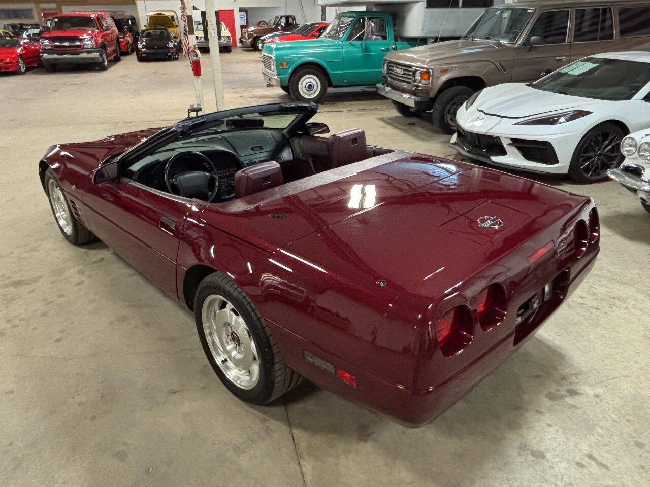 Used 1993 Chevrolet Corvette Convertible RWD image 38
