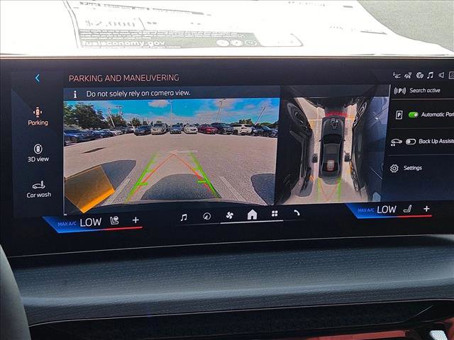 New 2026 BMW 330i Sedan w/ M Sport Package image 13