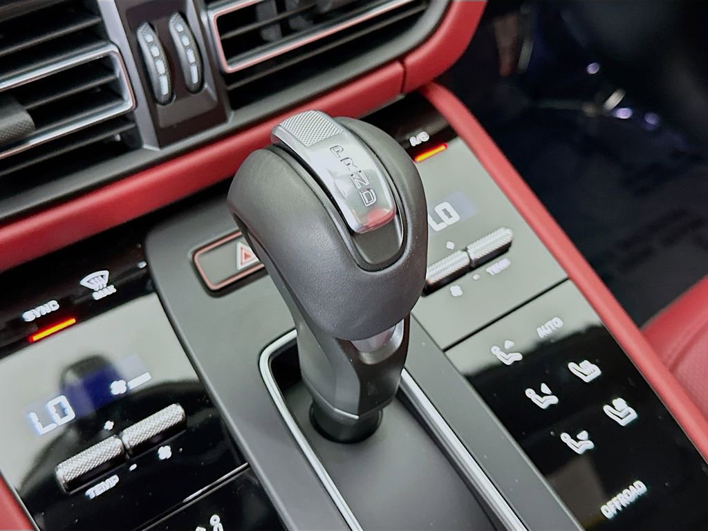 New 2026 Porsche Macan S image 19