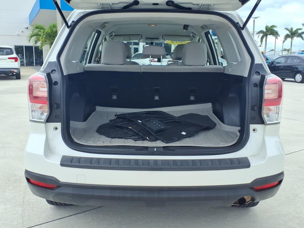 Used 2018 Subaru Forester 2.5i w/ Protection Package #1 AWD/4WD image 19