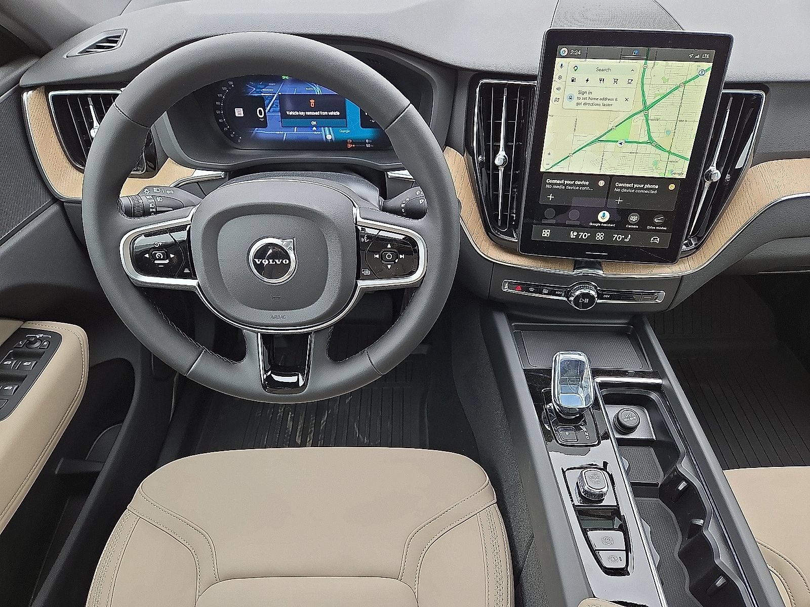 New 2026 Volvo XC60 T8 Plus w/ Protection Package Premier AWD/4WD image 18