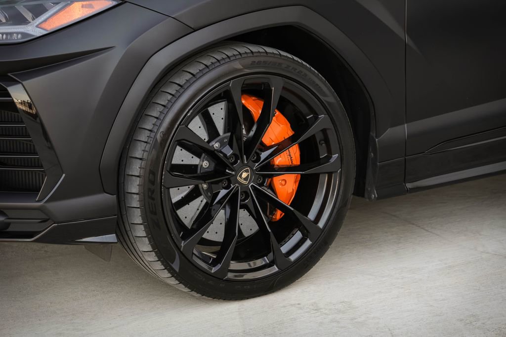 Used 2022 Lamborghini Urus image 44