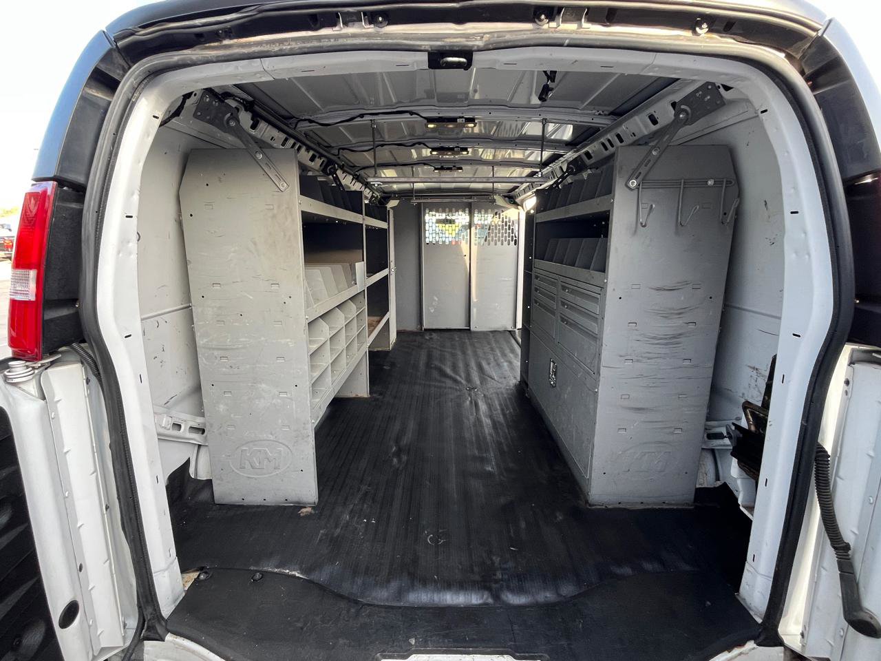 Used 2019 Chevrolet Express 2500 w/ Driver Convenience Package image 9