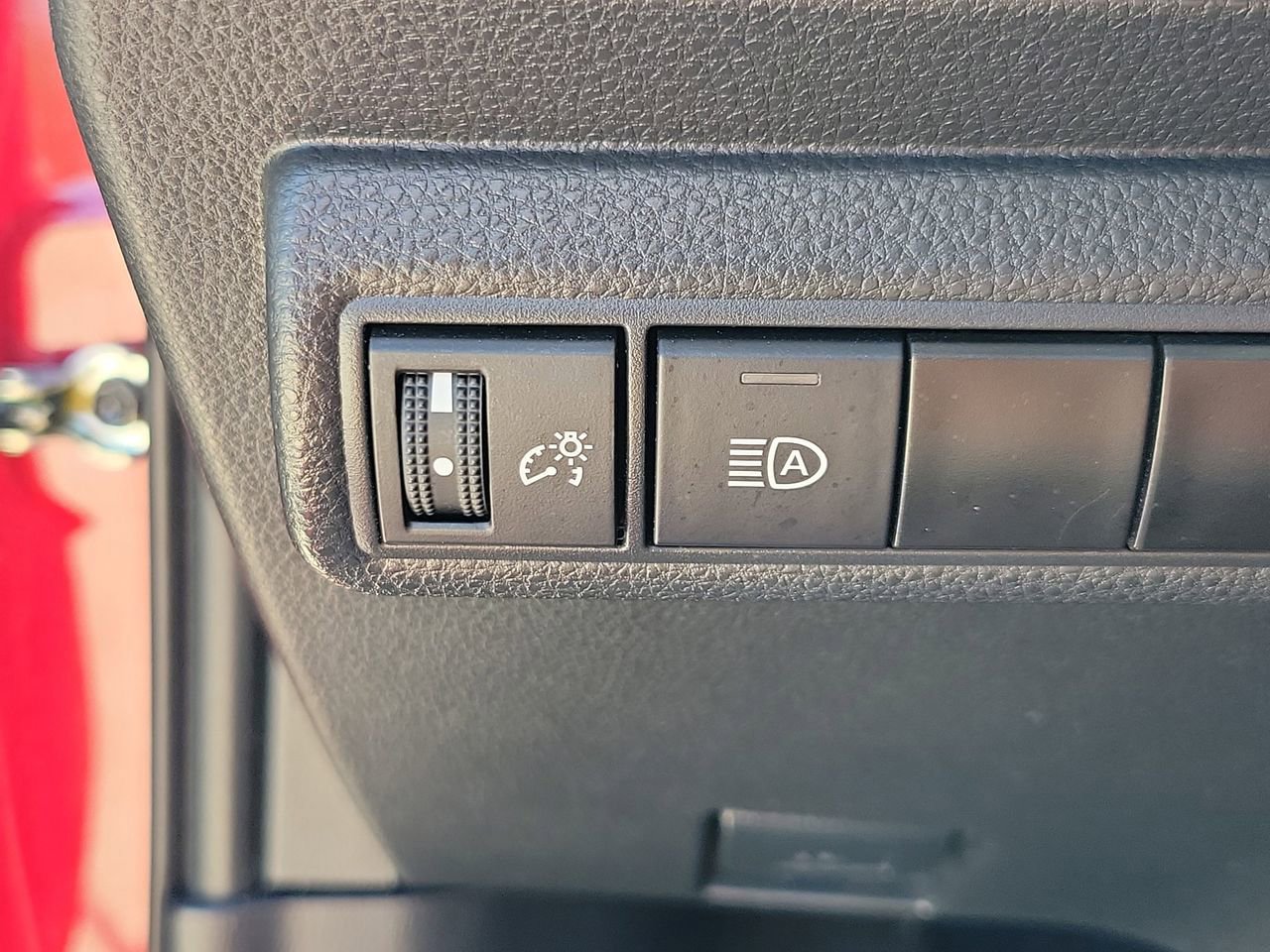 Used 2023 Toyota Corolla SE image 30