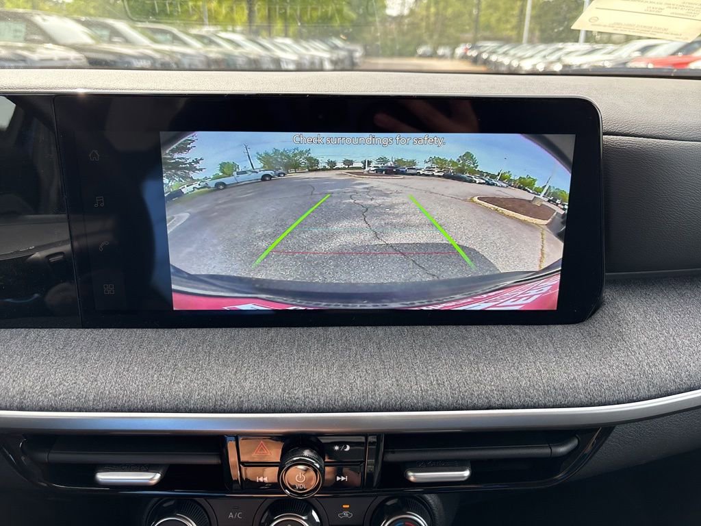 New 2026 Nissan Kicks S w/ Charging Package FWD image 12