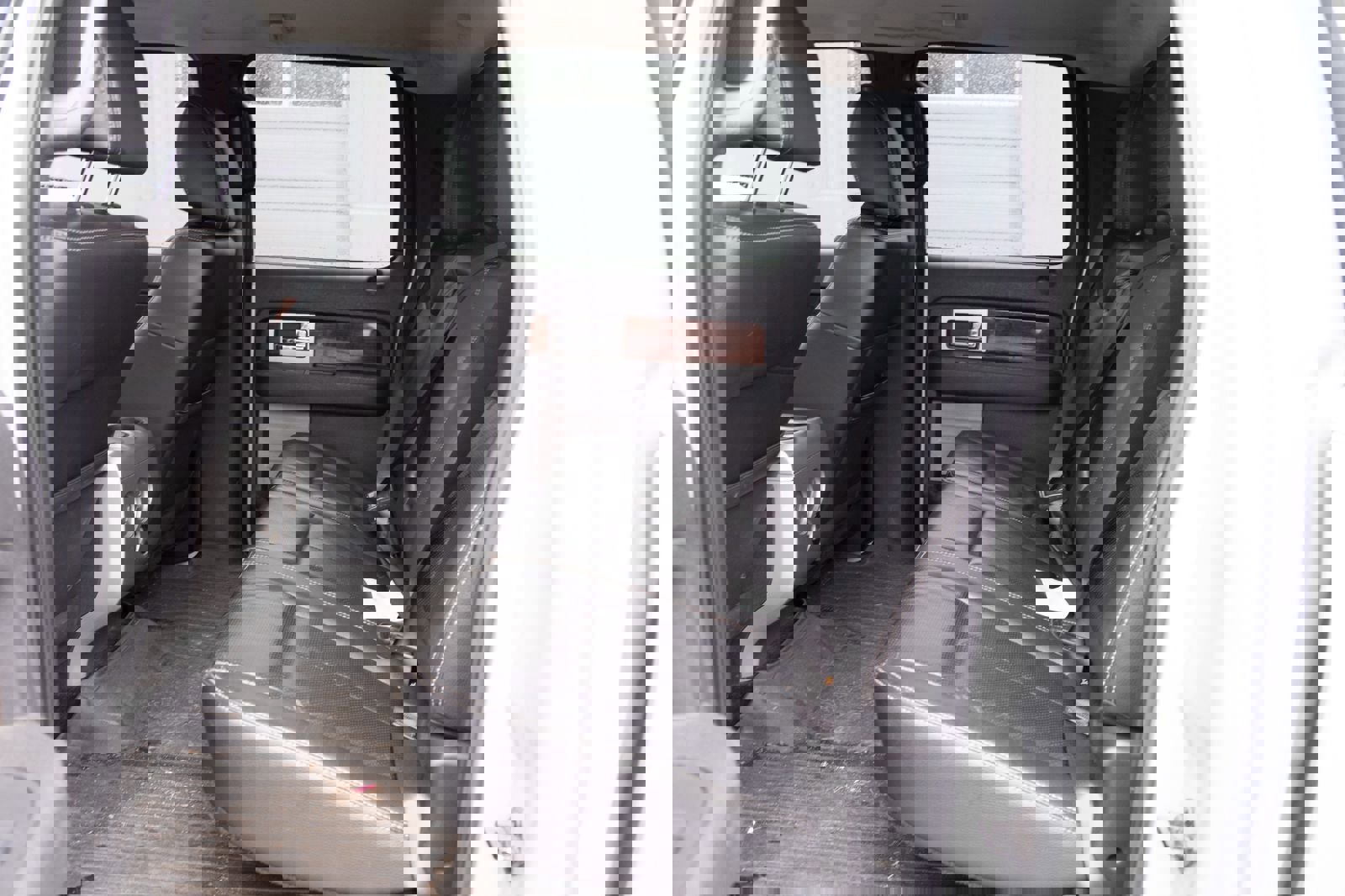 Used 2010 Ford F150 Lariat image 14