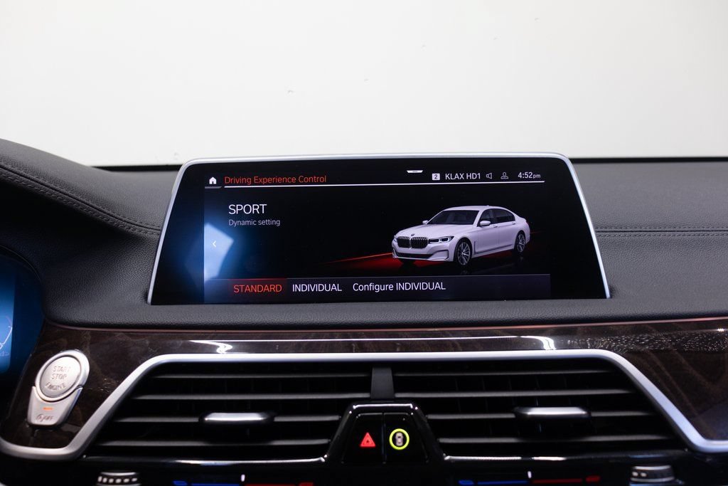 Used 2021 BMW 740i w/ Premium Package RWD image 36